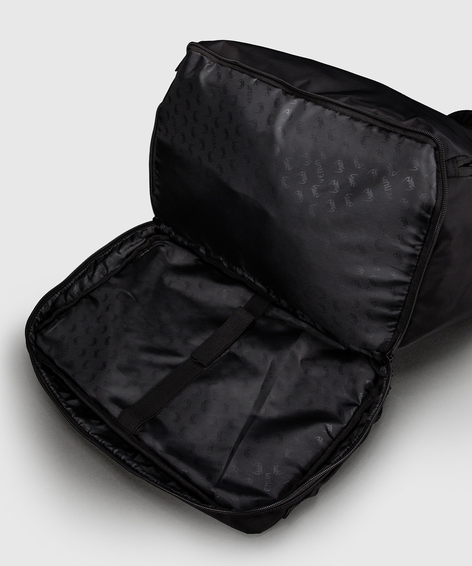 Venum Sporttas Essential - Zwart (VENUM-06392)