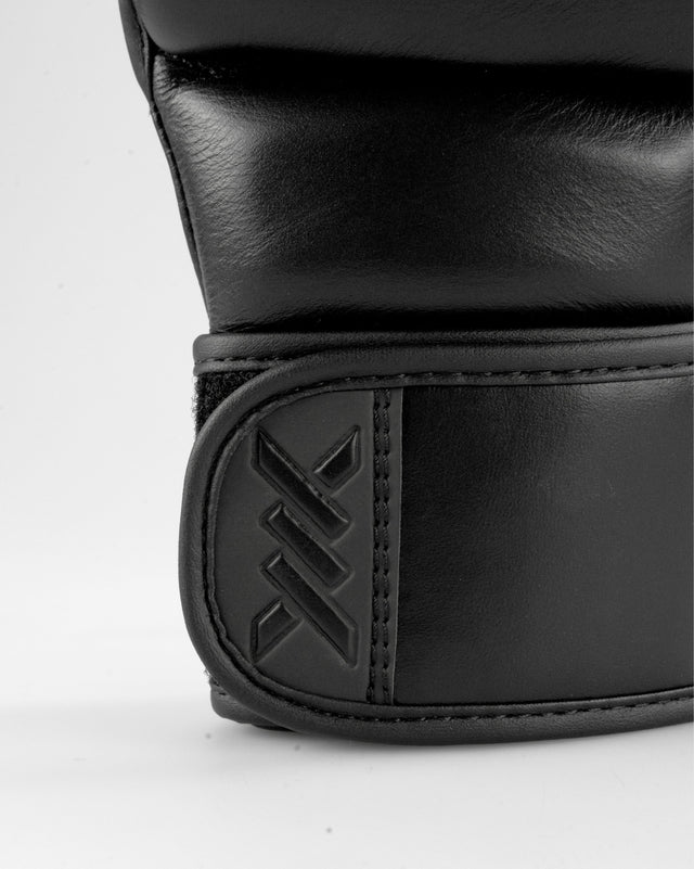 Caged MMA Gloves 'X' Series - Black/Black