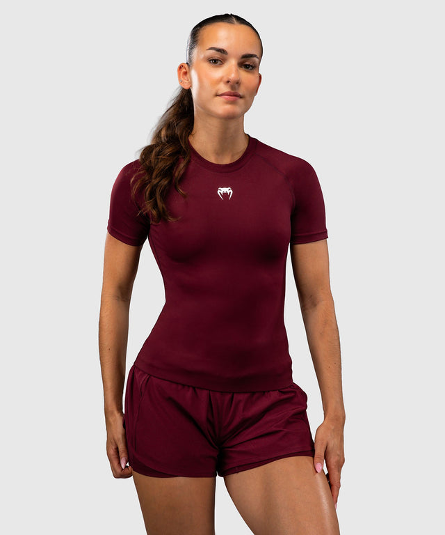 Venum Rashguard Aero XT Korte Mouwen - Pruim