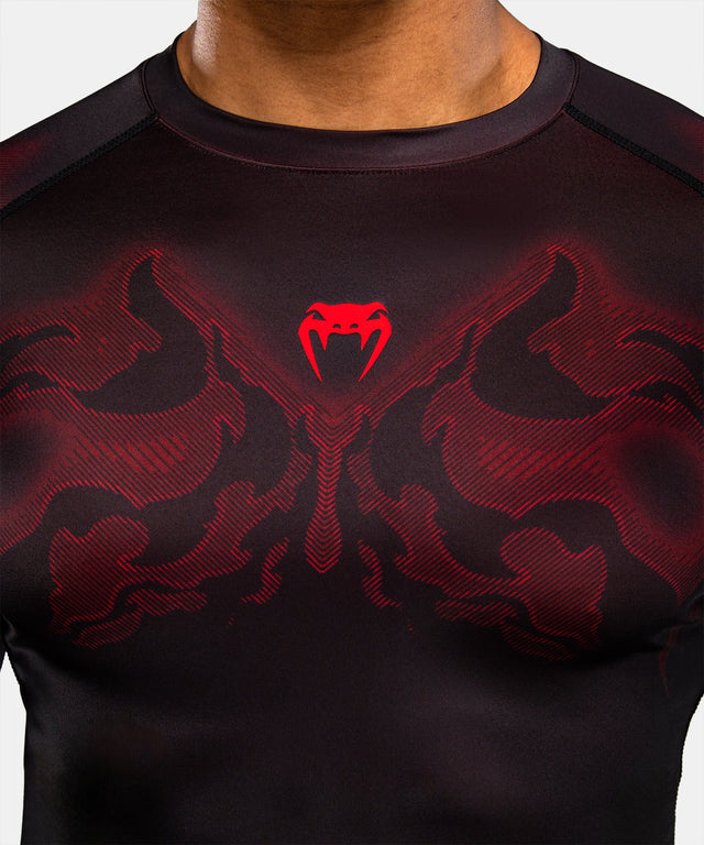 Venum Spectre Rashguard Long Sleeves – Black/Red