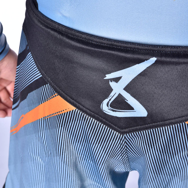 8 WEAPONS MMA Shorts Shift - Ijsgrijs/Oranje