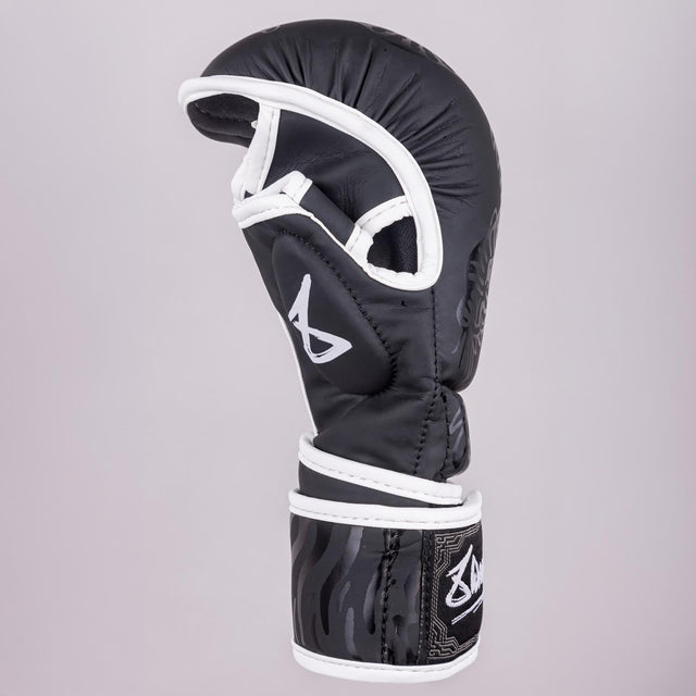 Rękawice MMA 8 WEAPONS Sak Yant Big Tiger – Czarne