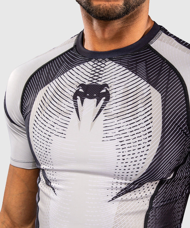 Venum Rashguard Galactic 3.0 Short Sleeves – Off-white/Black