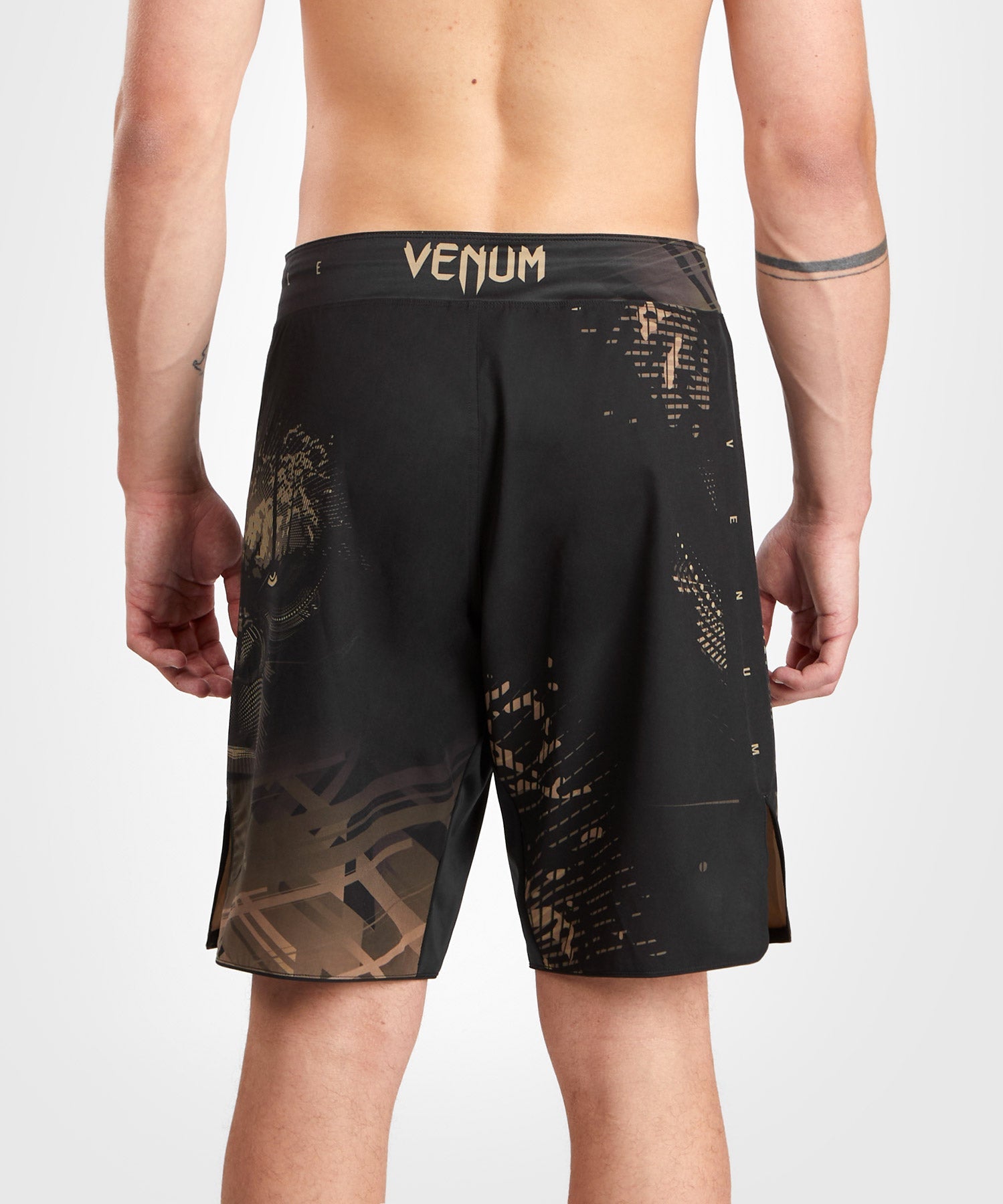 Venum MMA Shorts Gorilla Jungle - Zwart/Zand