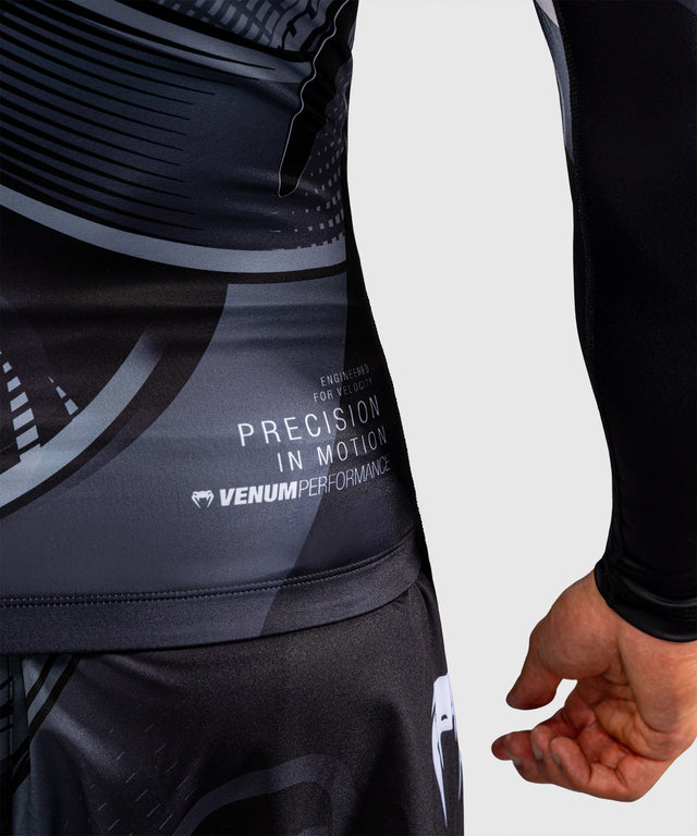 Rashguard Venum Crimson Viper 2.0 Mangas Compridas – Preto/Cinzento