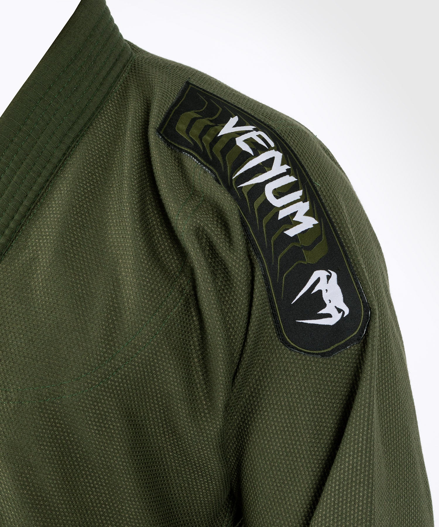 Venum BJJ Gi First - Kaki Groen - incl. witte band