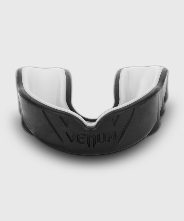 Protector bucal Venum Challenger – Negro/Blanco