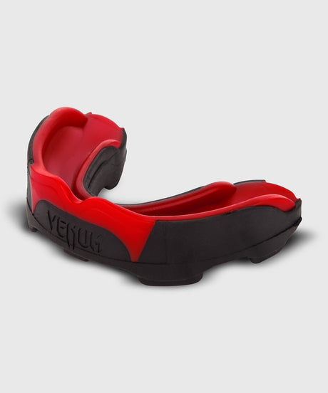 Venum Predator Mouthguard – Black/Red