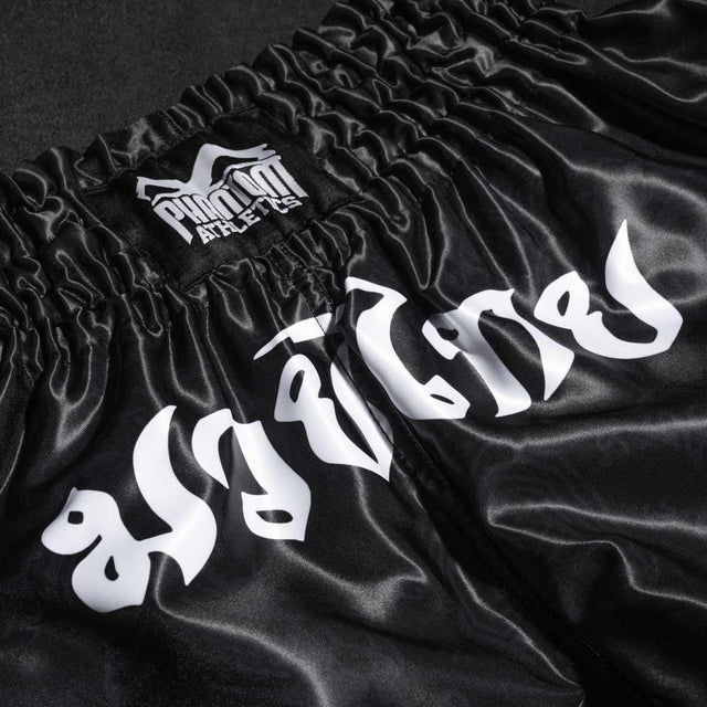 Pantalones de Muay Thai Phantom Athletics Sak Yant - Negro