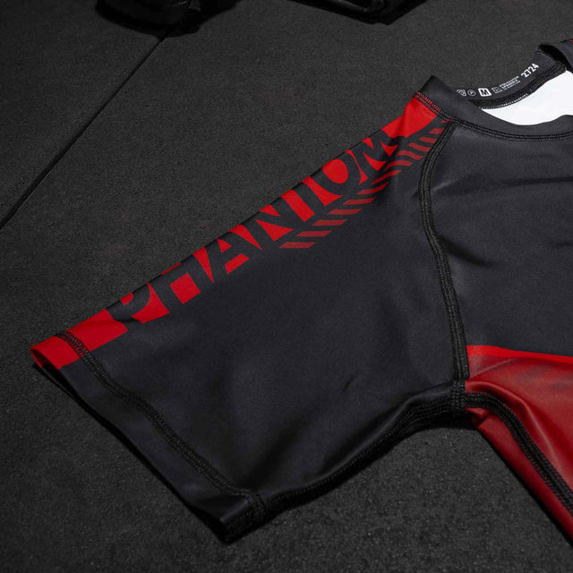 Phantom Athletics Rashguard EVO Apex Korte Mouwen - Rood
