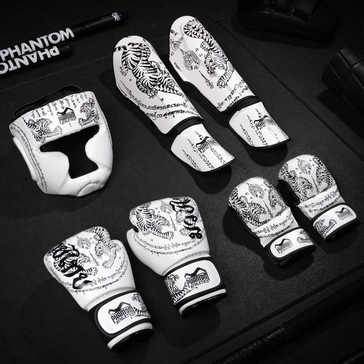 Phantom Athletics Hoofdbeschermer Muay Thai - Wit