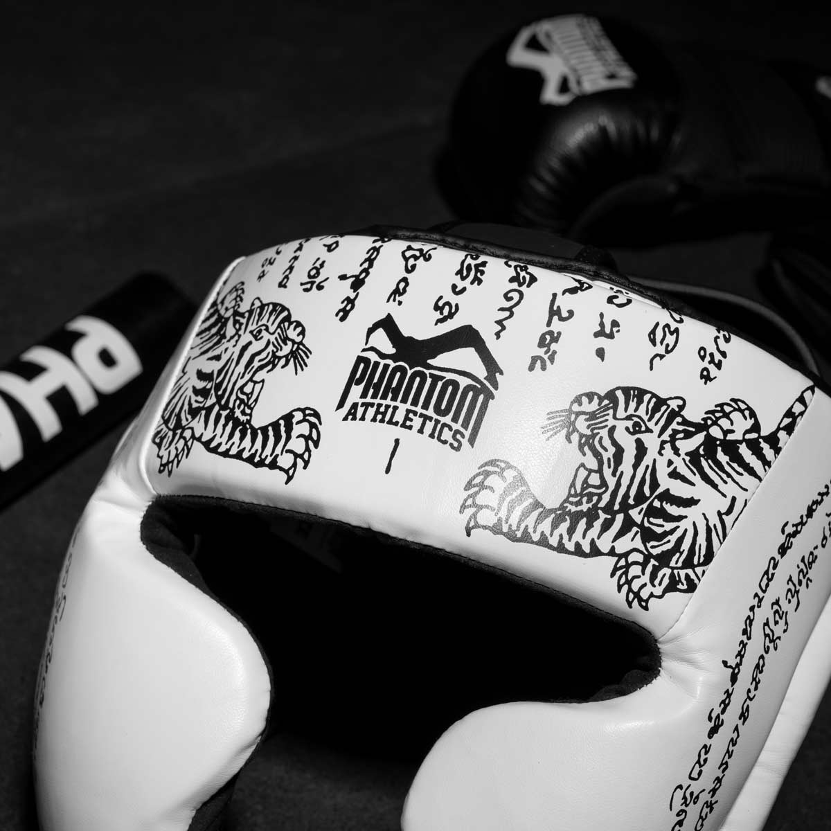 Phantom Athletics Hoofdbeschermer Muay Thai - Wit