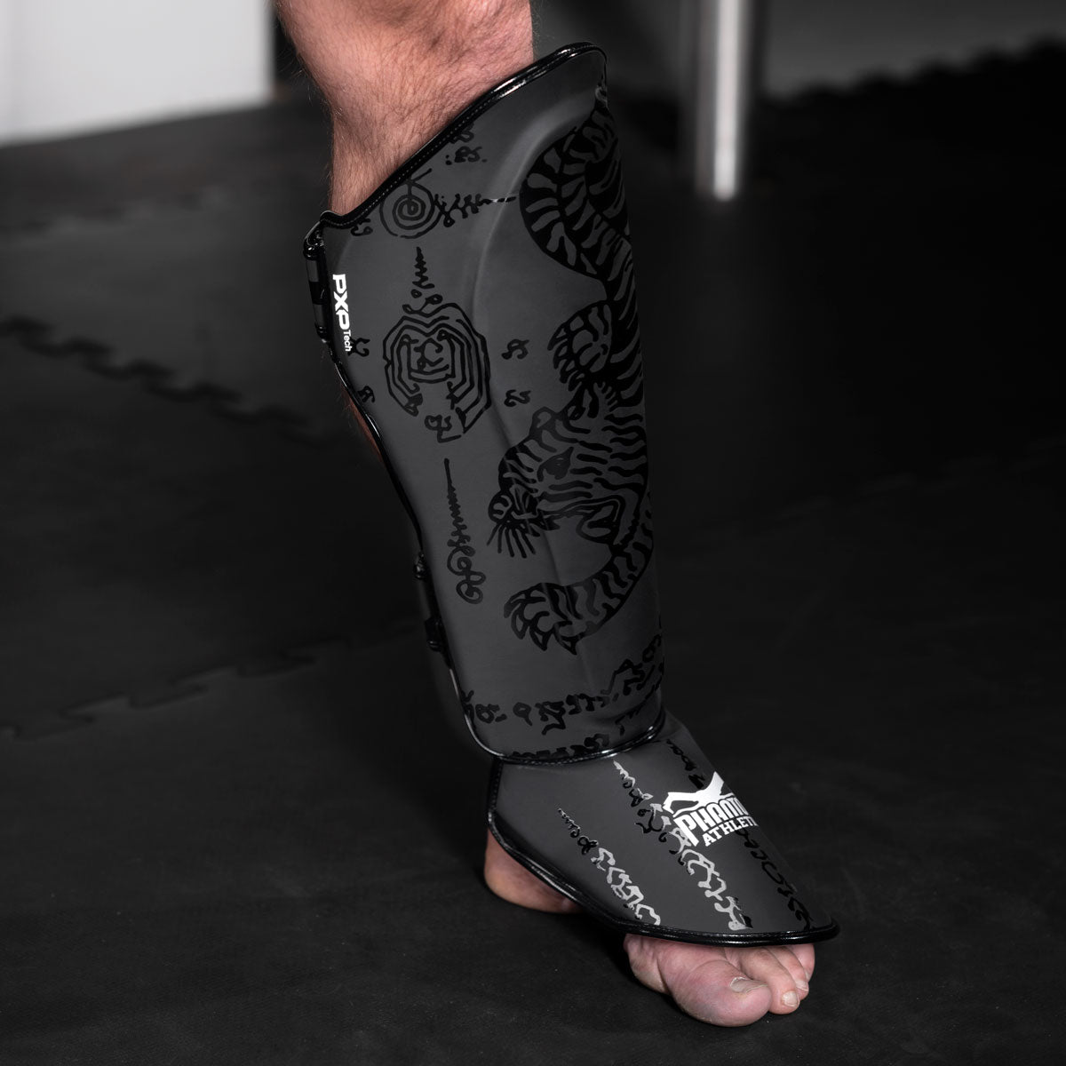Phantom Athletics Scheenbeschermers Muay Thai - Zwart/Goud