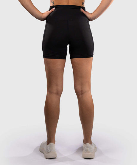 Spodenki Venum Essential – Czarne (damskie)