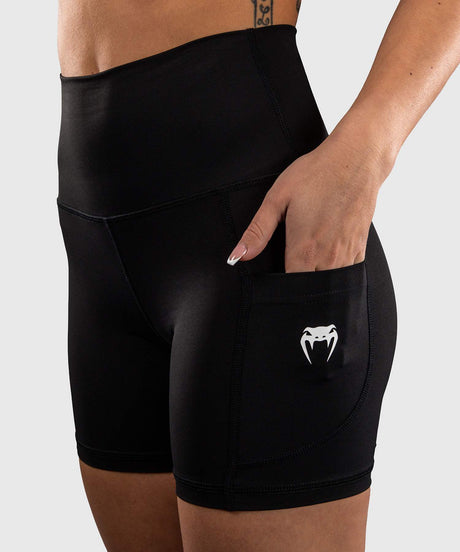 Spodenki Venum Essential – Czarne (damskie)
