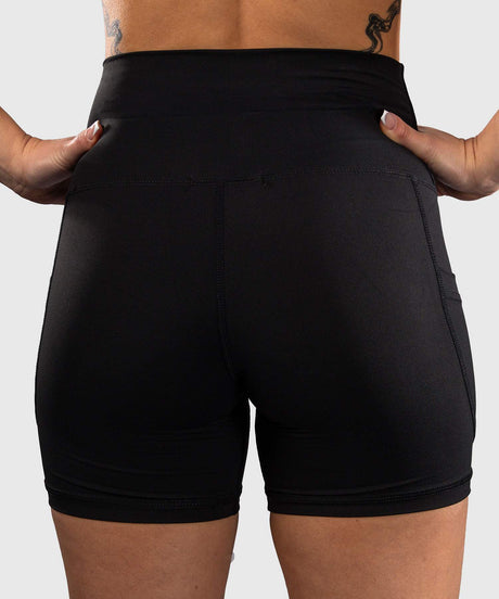 Spodenki Venum Essential – Czarne (damskie)
