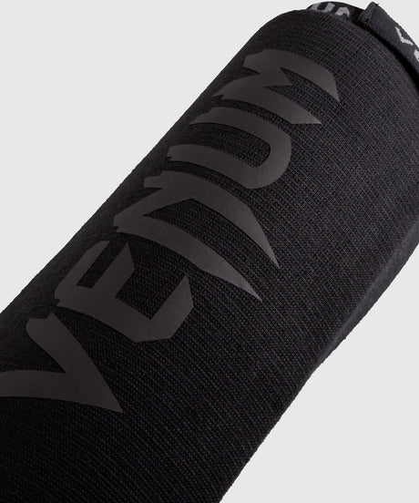 Venum Shin Guards Kickboxing Kontact – Black/Black