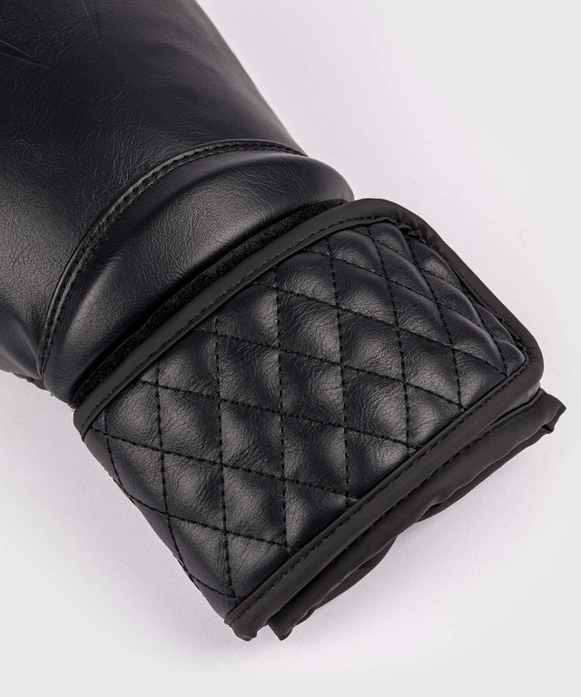 Venum Boxing Gloves Impact Classic - Black