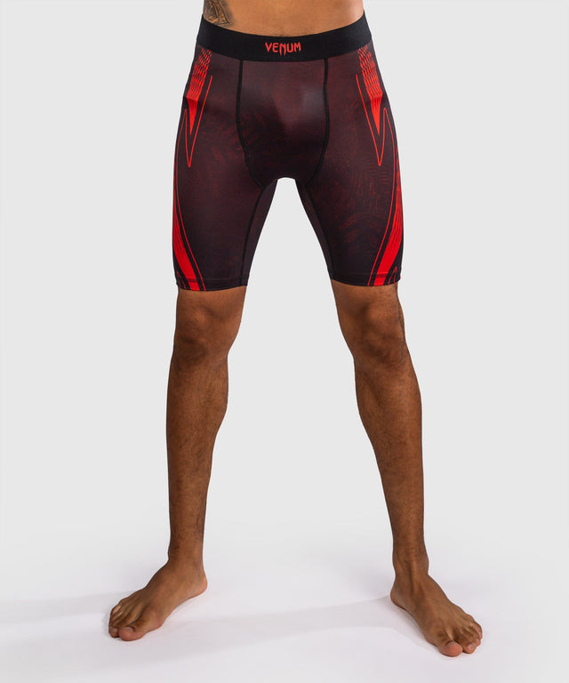 Shorts de compression Venum Amazonia Reborn – Noir/Rouge