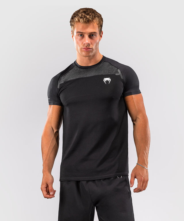 T-shirt Venum G-Fit Scale Dry Tech – Nero