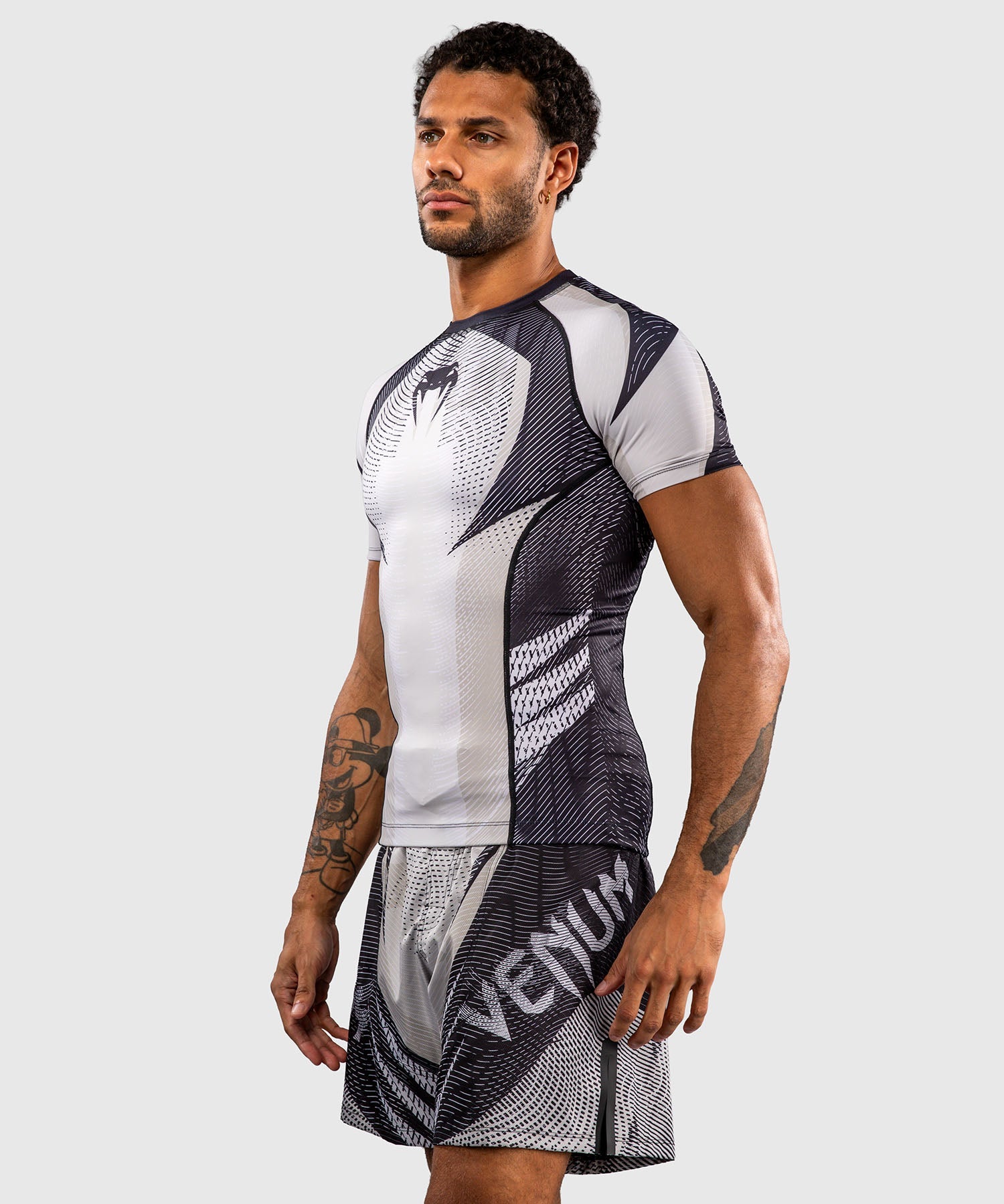 Venum Rashguard Galactic 3.0 Short Sleeves – Off-white/Black