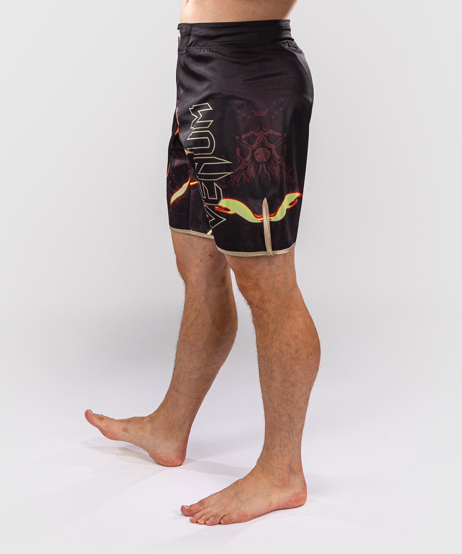 Venum MMA Shorts x Jujutsu Kaisen Sukuna - Zwart/Beige