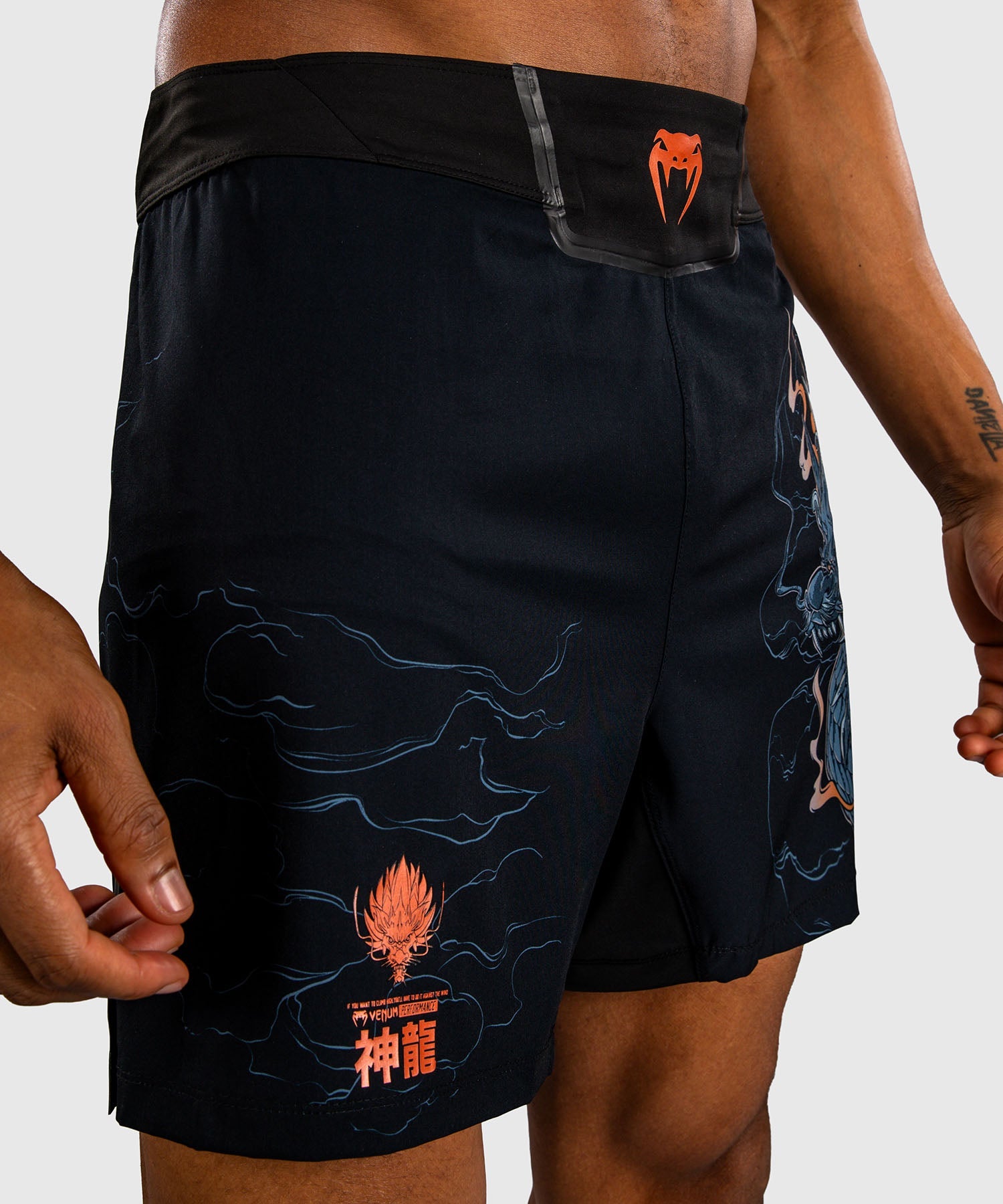 Venum MMA Shorts Thunder Dragon – Black/Grey/Copper