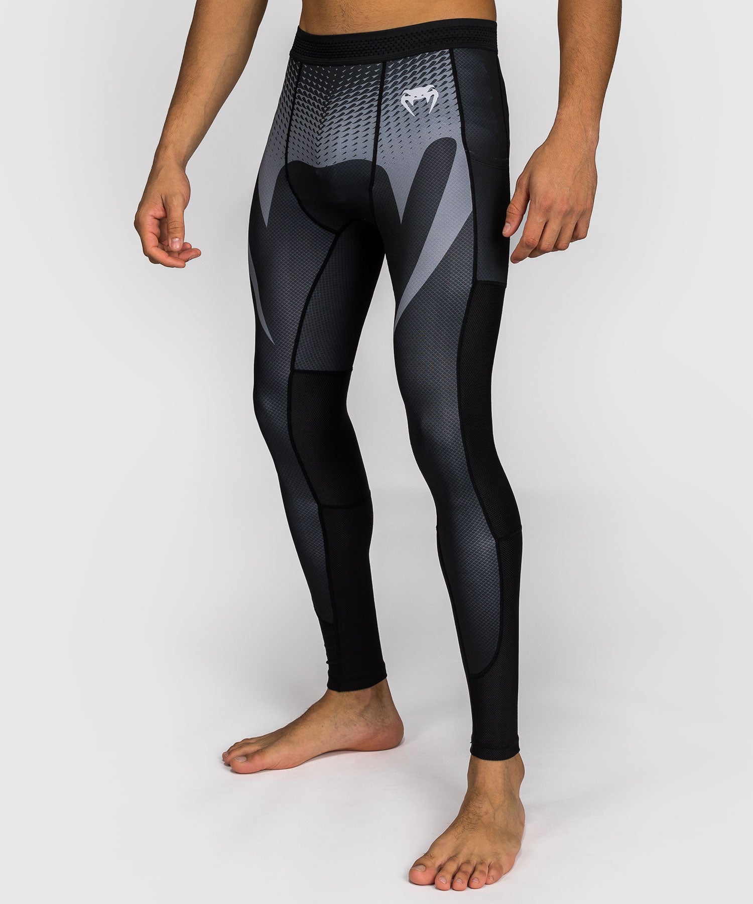 Spats de MMA Venum No Gi – Preto/Prata