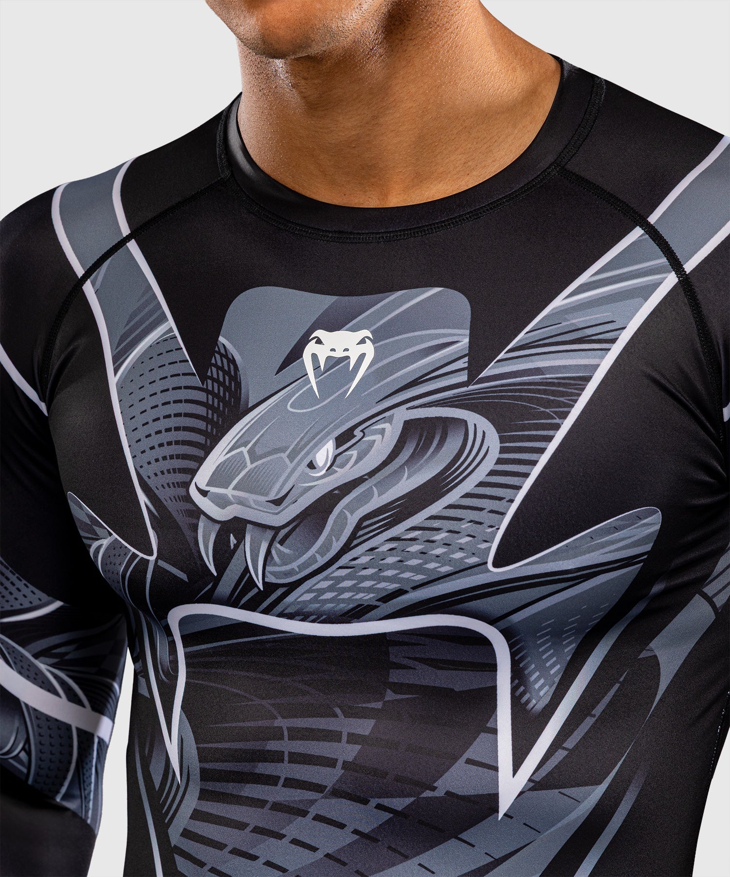 Rashguard Venum Crimson Viper 2.0 Mangas Compridas – Preto/Cinzento