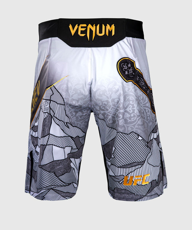 Spodenki MMA UFC Venum Islam Makhachev – Białe/Czarne
