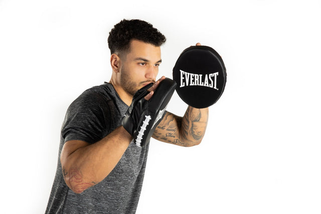 Pady bokserskie Everlast Core – Czarne