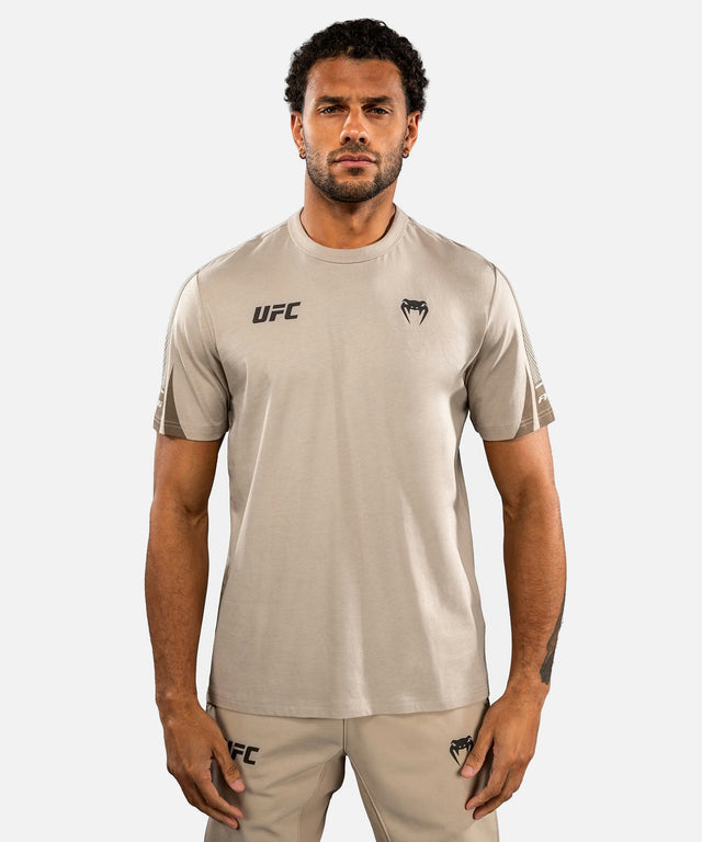 Venum UFC T-Shirt Unity Korte Mouwen - Zand