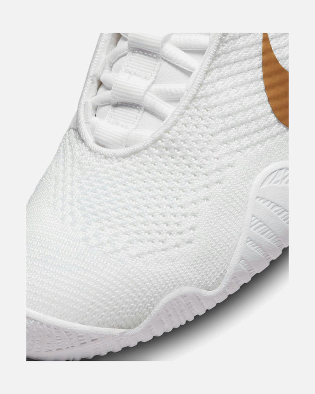 Buty zapaśnicze Nike Tawa – Białe/Złote