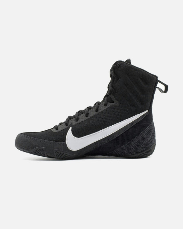 Chaussures de boxe Nike Machomai 3 – Noir/Blanc