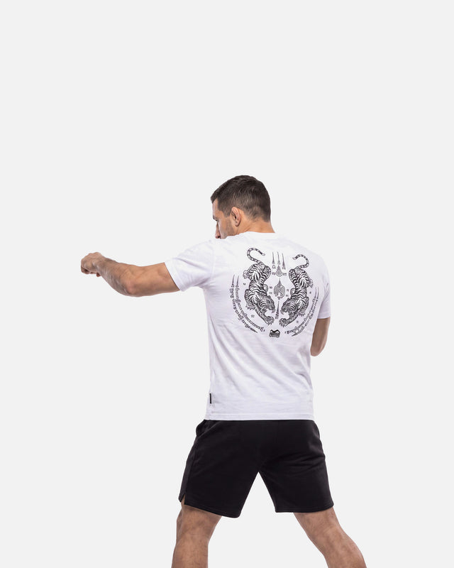 Koszulka Phantom Athletics Sak Yant – Biała