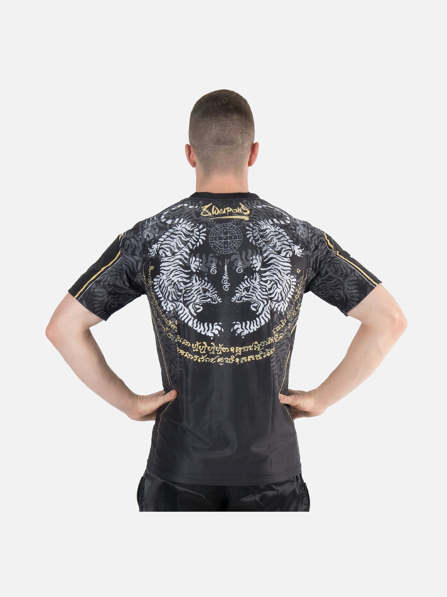 Koszulka funkcyjna 8 WEAPONS Tiger Yant – Czarna/Żółta
