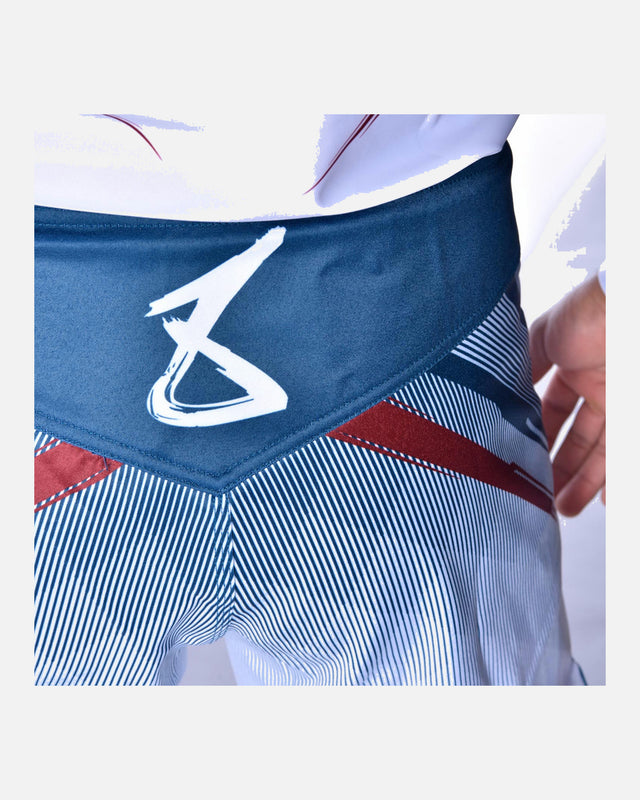 8 WEAPONS MMA Shorts Shift - Wit/Navy/Rood
