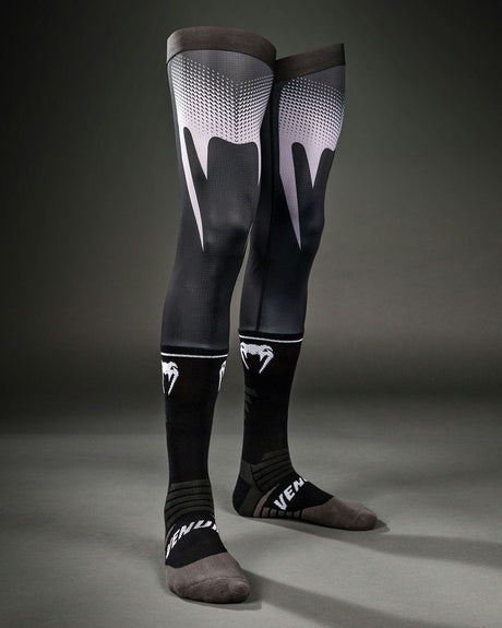 Venum MX Basics Socks – Black/White