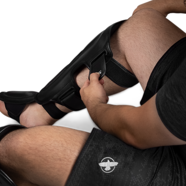 Hayabusa Shin Guards T3 – Black